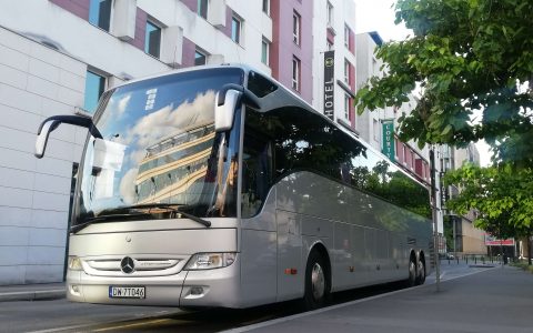 Mercedes Tourismo, liczba miejsc: 57+2+1